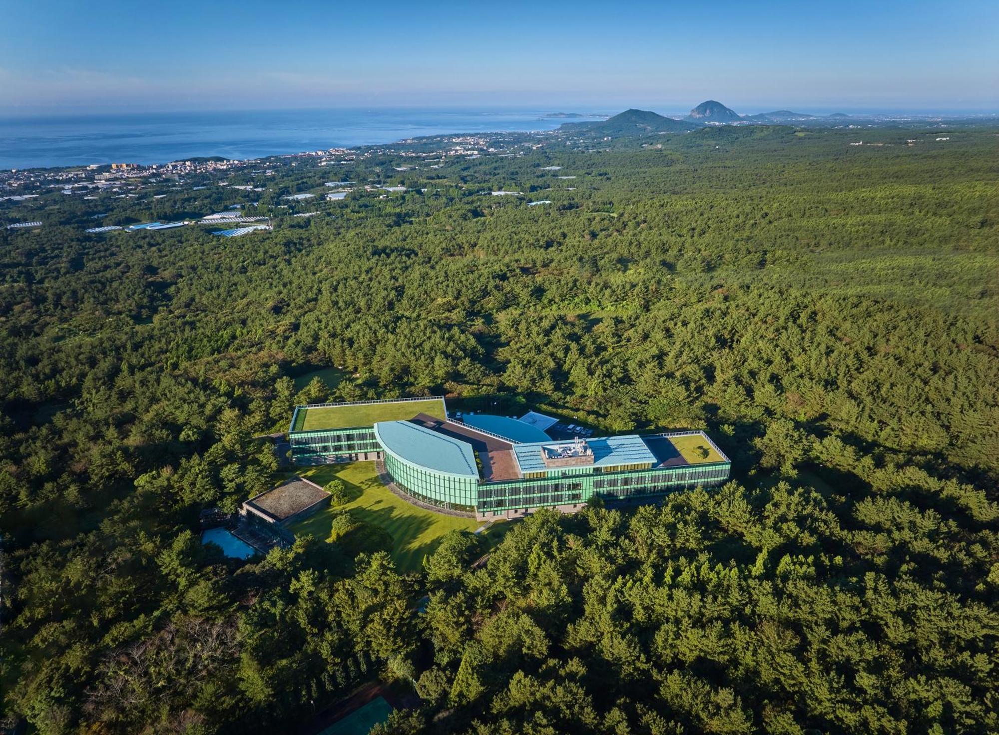 WE Hotel Jeju Seogwipo Exterior foto
