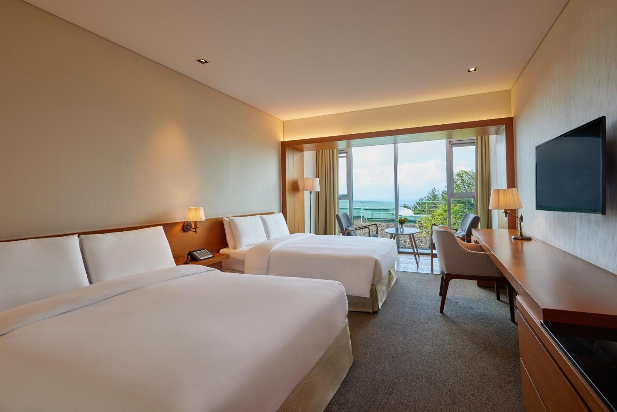 WE Hotel Jeju Seogwipo Exterior foto